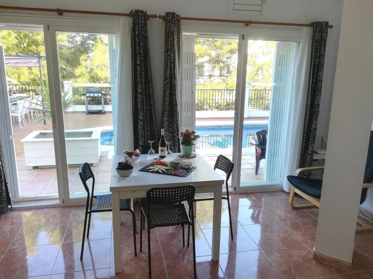Burriana Holiday Apartments Nerja Exterior foto